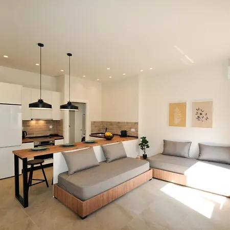 Borgo Nuovo Apartment *